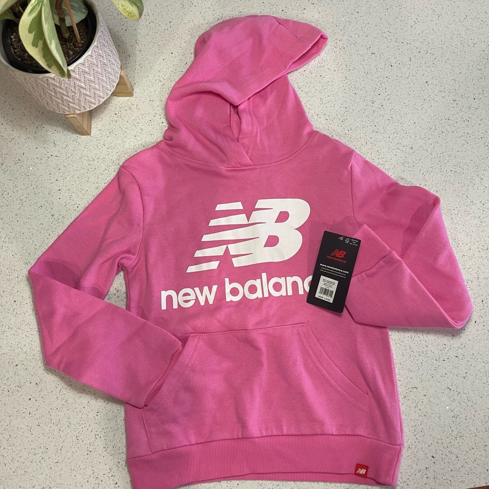 NWT: New Balance Logo Sporty Pink Pull Over Hoodie